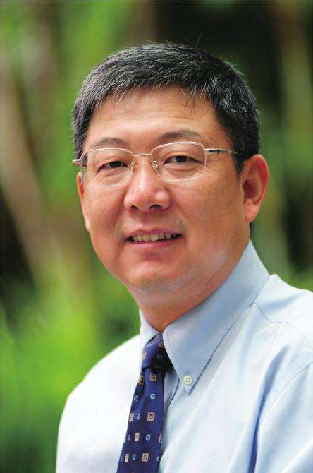2017第一财经技术与创新大会中深圳大学校长李清泉发表主题演讲.